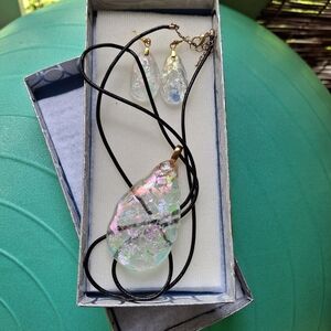 Viola Crystal Pendant Necklace and Earring Set New In Box